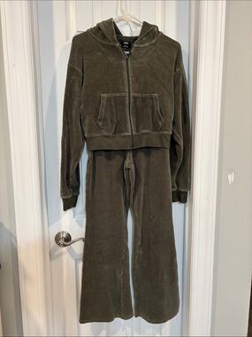 Ardene Olive Green Plush Zip Hoodie & Wide Leg Pants Set
